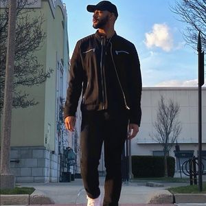 Meet your Posher, Jordan